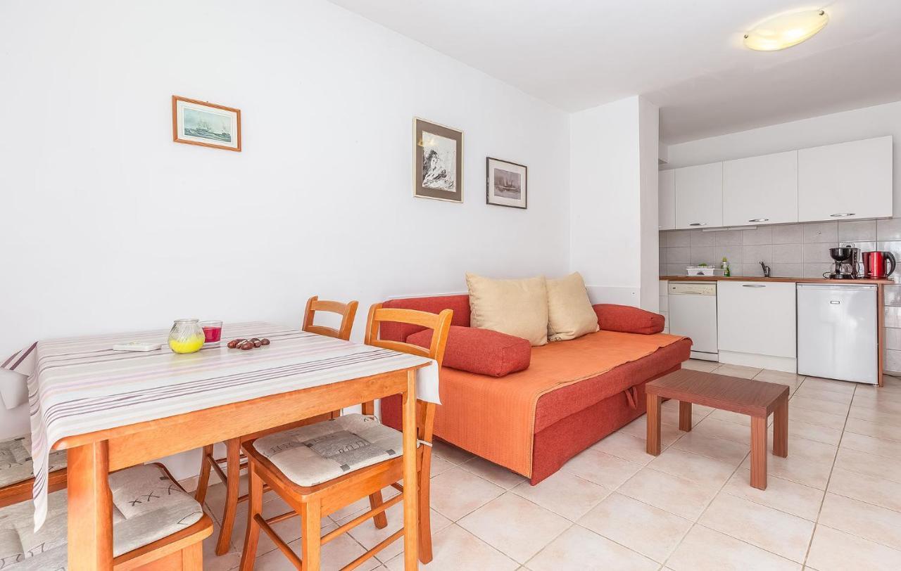 Dubravka Appartement Poreč Buitenkant foto